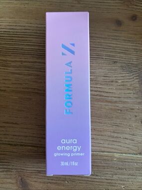 Formula Z Aura Energy Glowing Primer